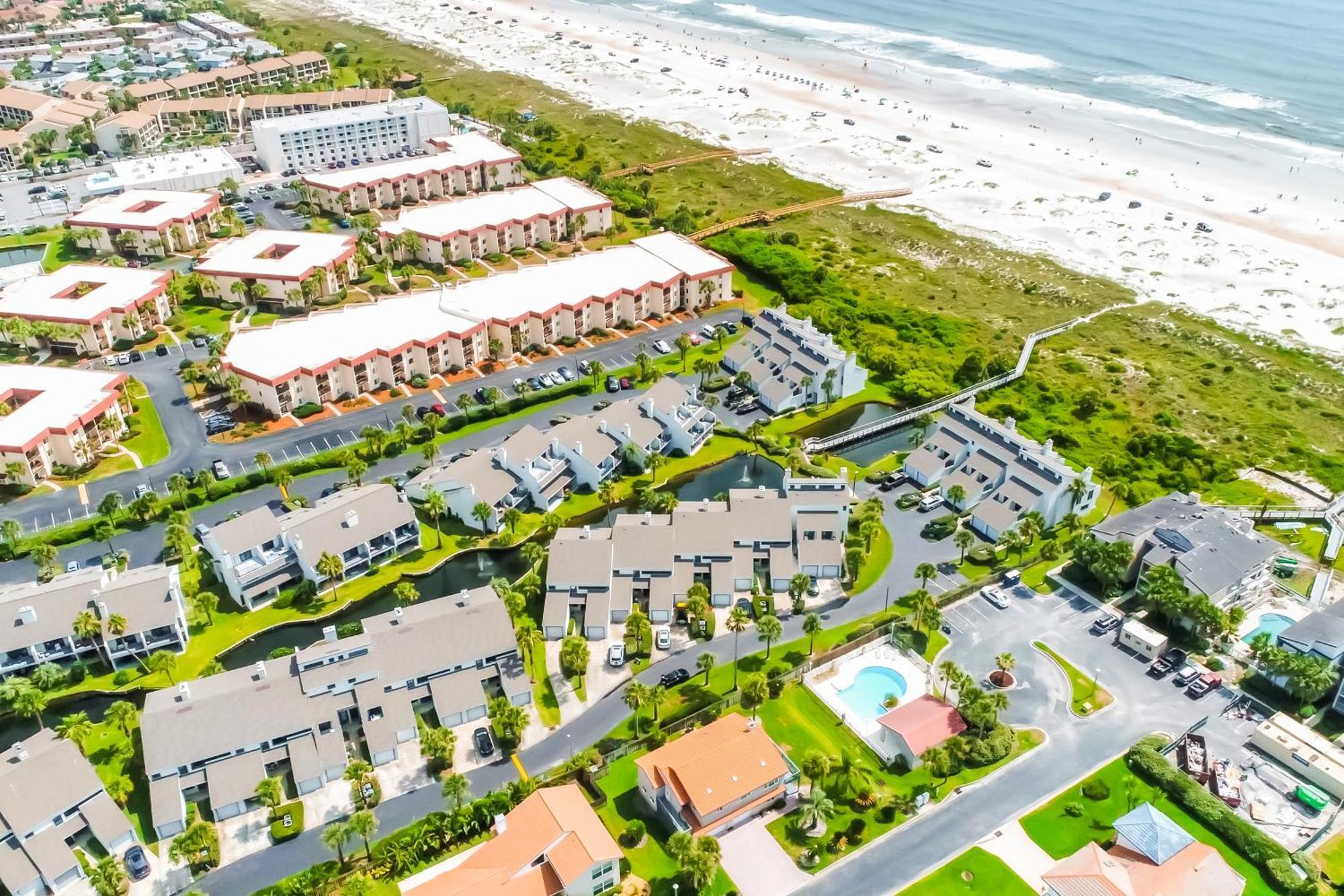 Seawinds Oceanfront Condo Сент Августин Екстериор снимка